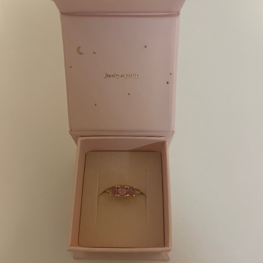 Catbird La Vie en Rose pink sapphire ring